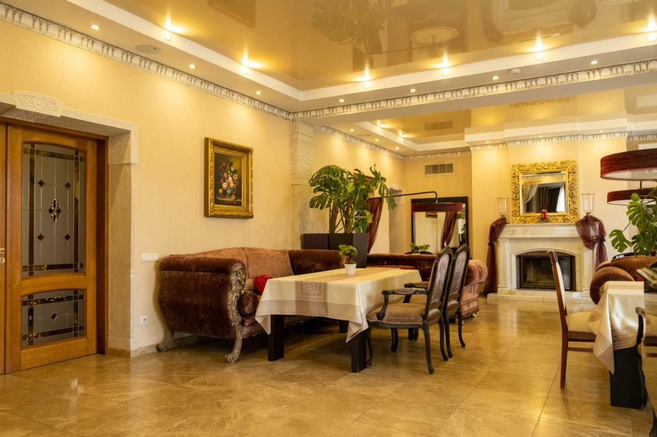 Diplomat Club Hotel تشيسيناو المظهر الخارجي الصورة